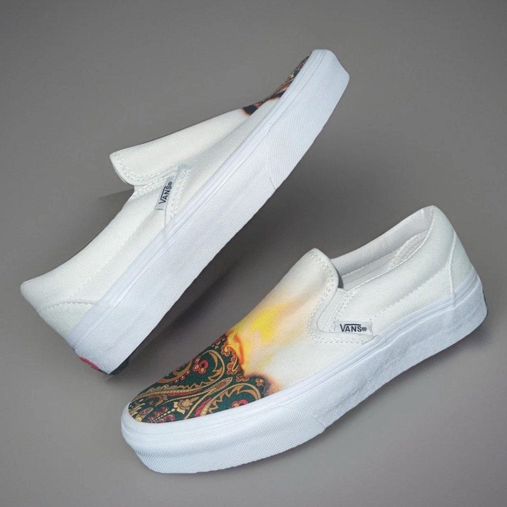 NEW Vans Slip-On (White/ Burnt Orange) Size Women’s 5.5